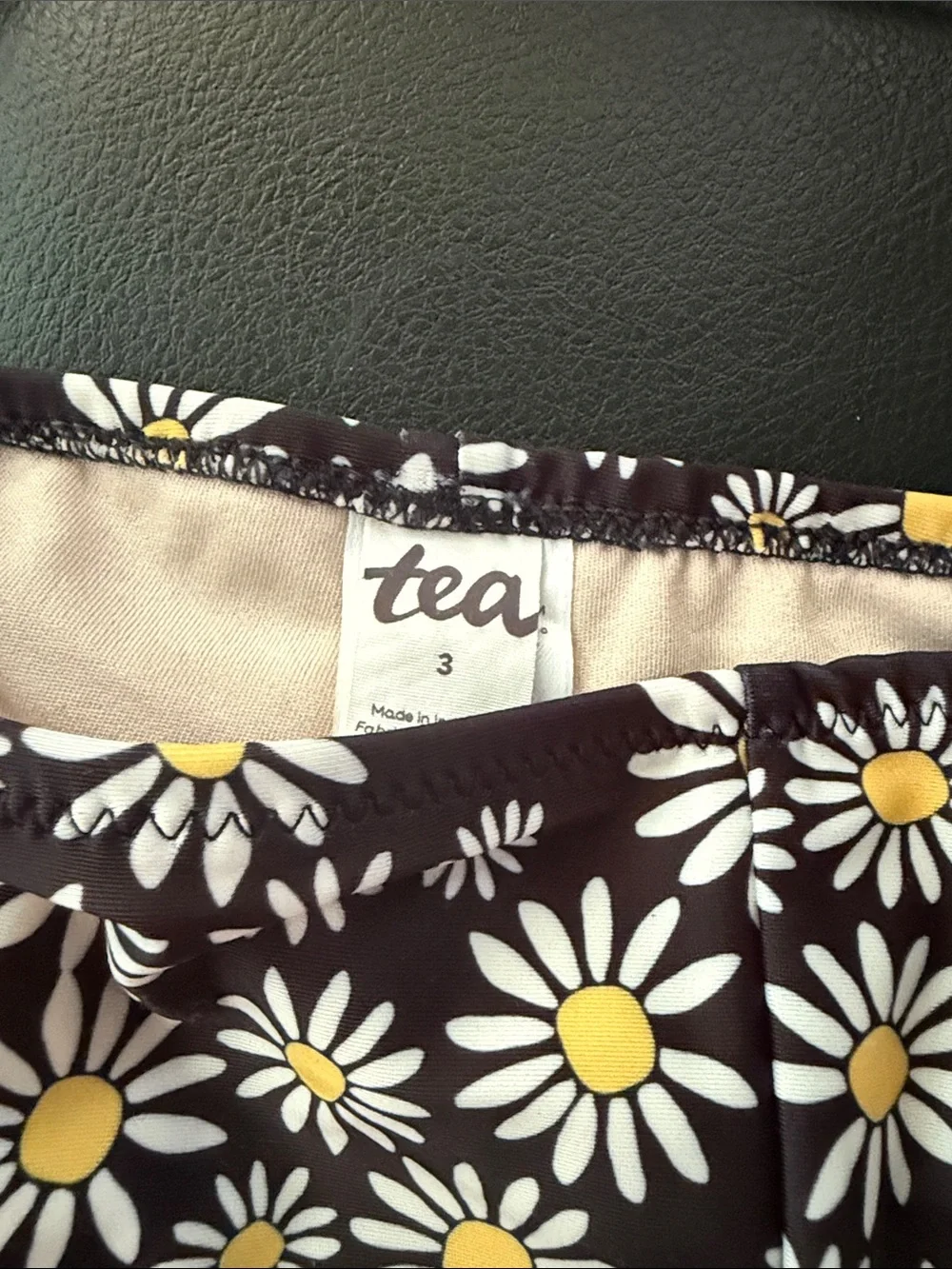 Tea Collection Black Daisy Print Girls Swim Shorts bikini 3T new